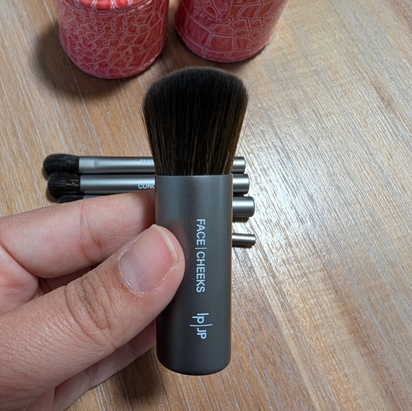 Jenny Patinkin Petite Brush Set - Picture 6 of 10